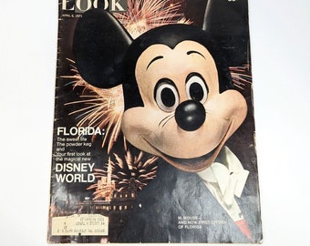 VINTAGE LOOK Magazine April 6 1971 Disney World Mickey Mouse Florida Ephemera 70's ephemera Mickey Mouse