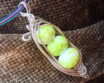 Pea pod pendant lamp work beads wire wrapped