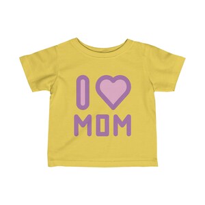 I LOVE MOM T-shirt en jersey fin pour bébé avec inscription mauve image 1