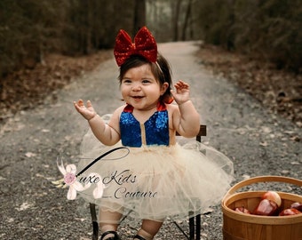 Snow White Tutu Romper, Snow White Birthday Romper Outfit, Snow White baby outfit, Snow White outfit,1st birthday outfit, disney princess