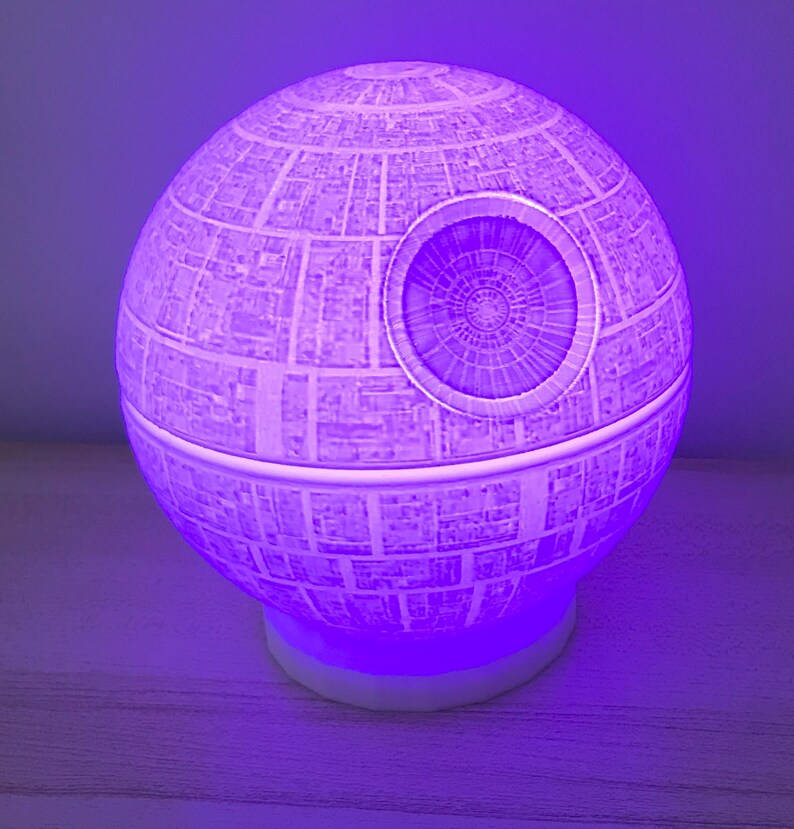 Lámpara de Estrella de la Muerte de Star Wars de 16 colores de alta calidad: perfecta para fanáticos de Star Wars, luz de noche de Estrella de la Muerte: regalo para fanáticos de Star Wars