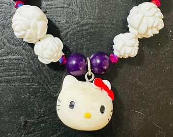 Handmade Hello Kitty Charm Bracelet: Purple & White Rose Beads
