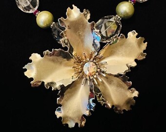 Vintage Gold Floral Statement Necklace