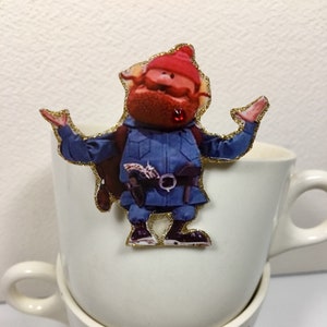 Yukon Cornelius Brooch    Rudolph the Red Nose Reindeer