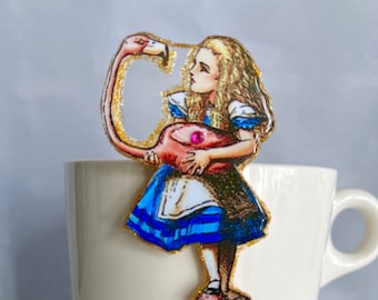 Alice in Wonderland Brooch Lewis Carroll pink flamingo croquet