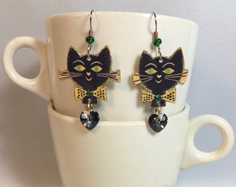 Black Cat Earrings superstition Halloween kitsch