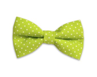 Lime Green and White Polka Dot Dog Bow Tie, Bright Green Riley Blake Swiss Dots Dog Bow Tie, Wedding Bow Tie, Bow Tie for Girl or Boy Dog