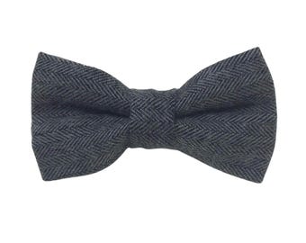 Dog Bow Tie - Charcoal Gray Flannel Tweed Herringbone
