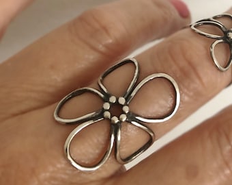 Flower Ring, Custom Sized Ring, Silver Flower Ring, Handmade Rings Silver, Flower Ring for Women, Lace Flower Ring, All Sizes