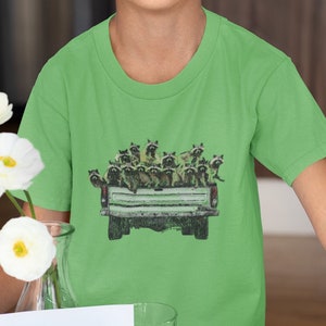Camiseta de jersey unisex para niños pequeños de mapache Camiseta de aventura familiar de mapache Historia de viaje a campo traviesa Gran Cañón Regalo inspirado en la naturaleza Ropa para niños