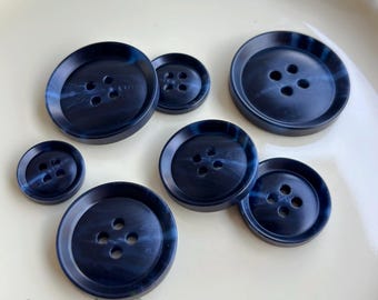 Mixed blue 7 sizes resin buttons/30mm-15mm， Large buttons ,Suitable for coat buttons/custom suits