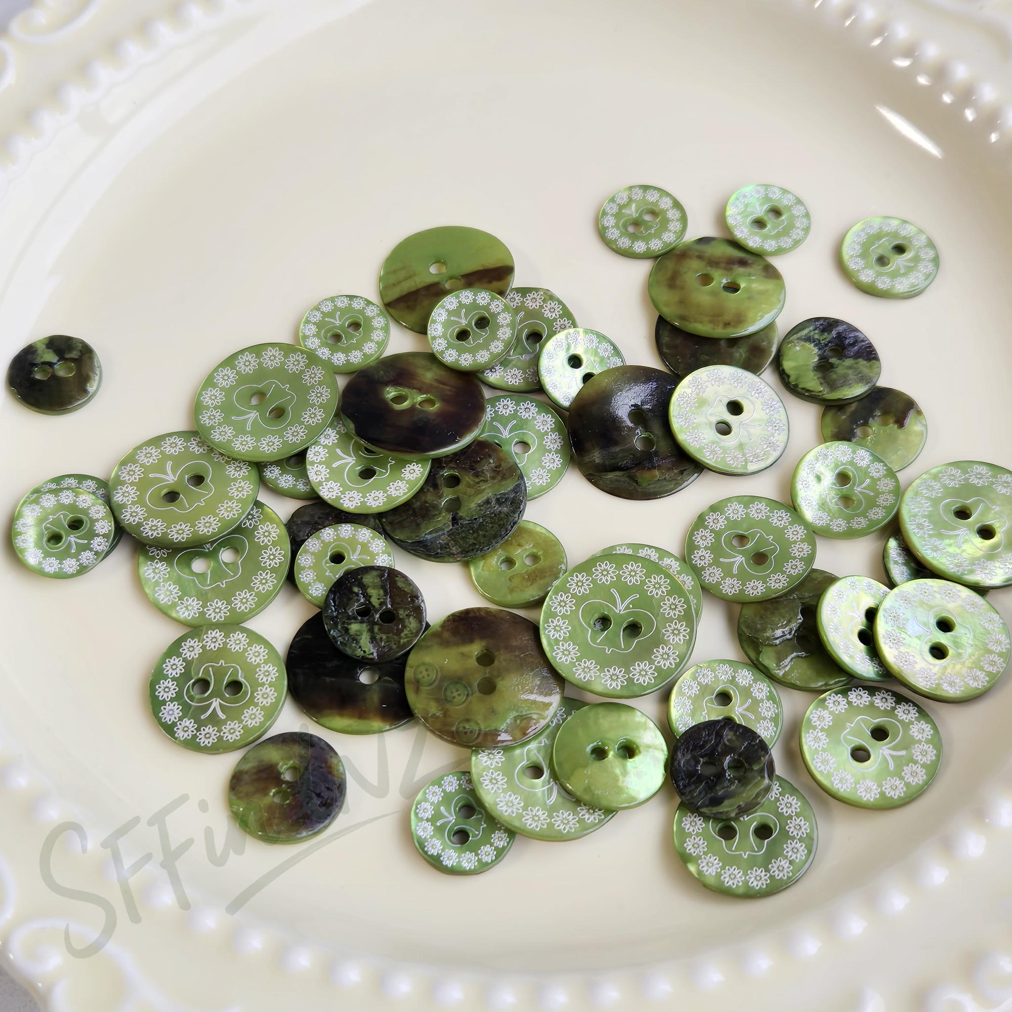Green Flower and Butterfly Patterned Seashell Buttons, Made of Natural ...