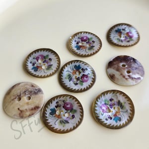 Blomformade snäckknappar, perfekta för koftor och skjortor, handgjorda