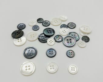 30pcs Mother of Pearl Shell Buttons: White & Grey, 4-Hole Sewing (12.5mm/15mm/20mm)