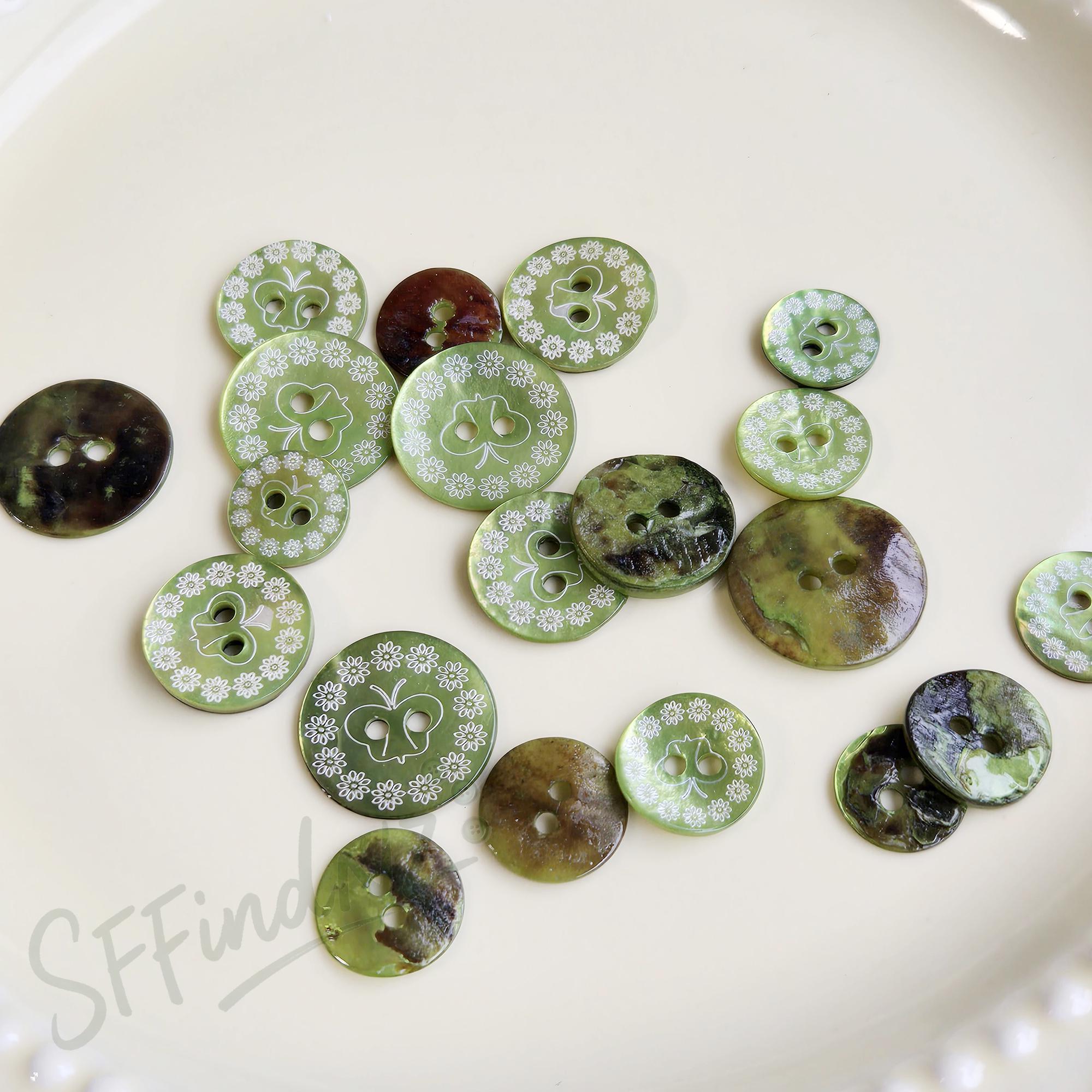 Green Flower and Butterfly Patterned Seashell Buttons, Made of Natural ...