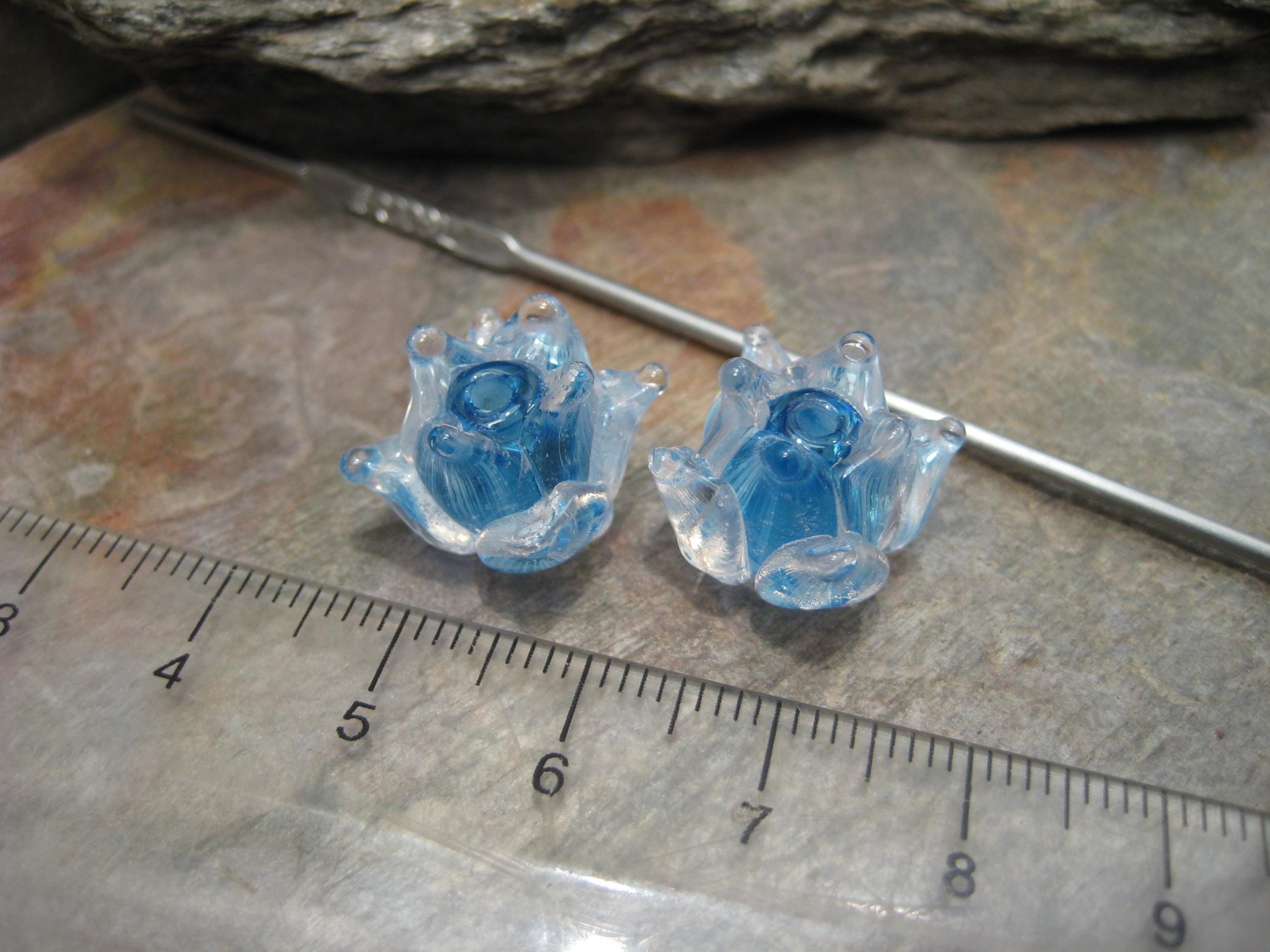 Veiled flowers (bead pair) lampwork glass beads by Beth Mellor, Beeboo