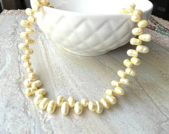 Pastel Yellow Freshwater Pearl Necklace, Ocean Inspired Pearl Necklace with Lobster Claw Clasp Wedding Jewelry
