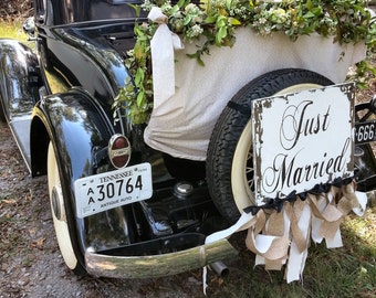 JUST MARRIED SIGN, Ring Bearer Sign, Flower Girl Sign, Just Married Car Sign, Shabby Chic Wedding Sign, Getaway Car Sign, Vintage Wedding