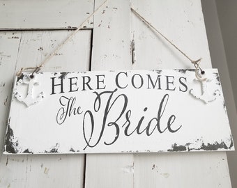 Here Comes the Bride Sign | Rustic Beach Wedding Sign | Beach Wedding Decor | Ring Bearer Ceremony Sign | Rustic Beach Photo Prop |Fisherman