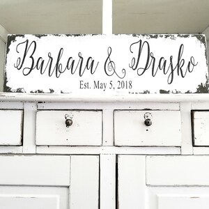 Letrero de apellido / Letrero de madera establecido / Letrero con apellido familiar / Letrero desgastado / Letrero de boda de madera / Letrero personalizado / Letrero de madera / Decoración rústica