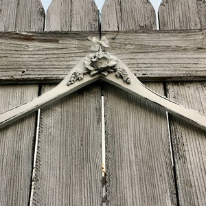 Wedding Gown Hanger | Bridal Hanger | Wedding Hanger | Wedding Dress Hanger | Rustic Wedding | Bride Hangers |Elegant Wedding |Wedding Roses