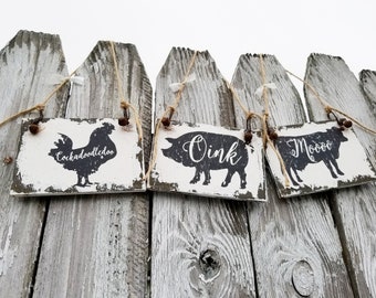 FARMHOUSE KITCHEN SIGN |Farmhouse Kitchen Decor |Farm Animal Decor | Farmhouse Wall Decor | Farmhouse Decor | Rustic Kitchen Decor | Cow Pig