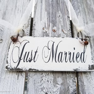JUST MARRIED SIGN Wedding Sign Just Married Prop Rustic Wedding Photo Prop Honeymoon Sign Just Married Door Sign Vintage Wedding image 2