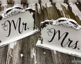 Mr and Mrs Signs | Rustic Wedding Decor | Sweetheart Table Decor | Rustic Wedding Signs | Wooden Wedding Signs | Summer Winter Fall Spring