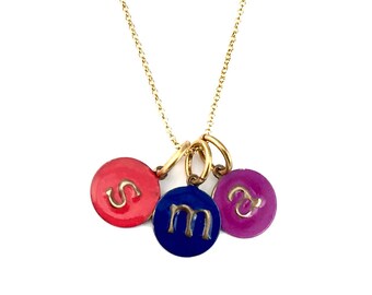 Gold 3 initial charms necklace for mom, sister, friend a high-quality gift for her birthday with painted disc letters in birthstone colors