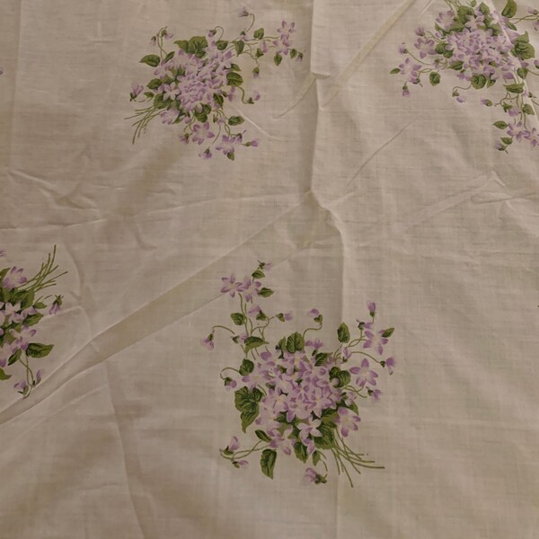 Vintage Purple Floral Full Fitted Sheet, Cannon Monticello, Double Bed Size Bottom Sheet, white with purple flowers, green leaves