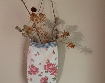 Soft Pink Roses Hanging Pouch w/ Rusty Wire Hanger, Pink roses, rosebuds with blue & white gingham lined sack, 6-1/4" wide X 9-1/2" long bag