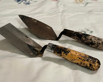 2 Vintage Hand Tools - Hand Trowels, pointed and square, wooden handles, well used and well worn, distressed, rustic