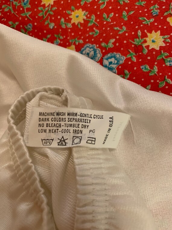 Vintage JC Penney Slip, White Flared Half Slip, Size … Gem