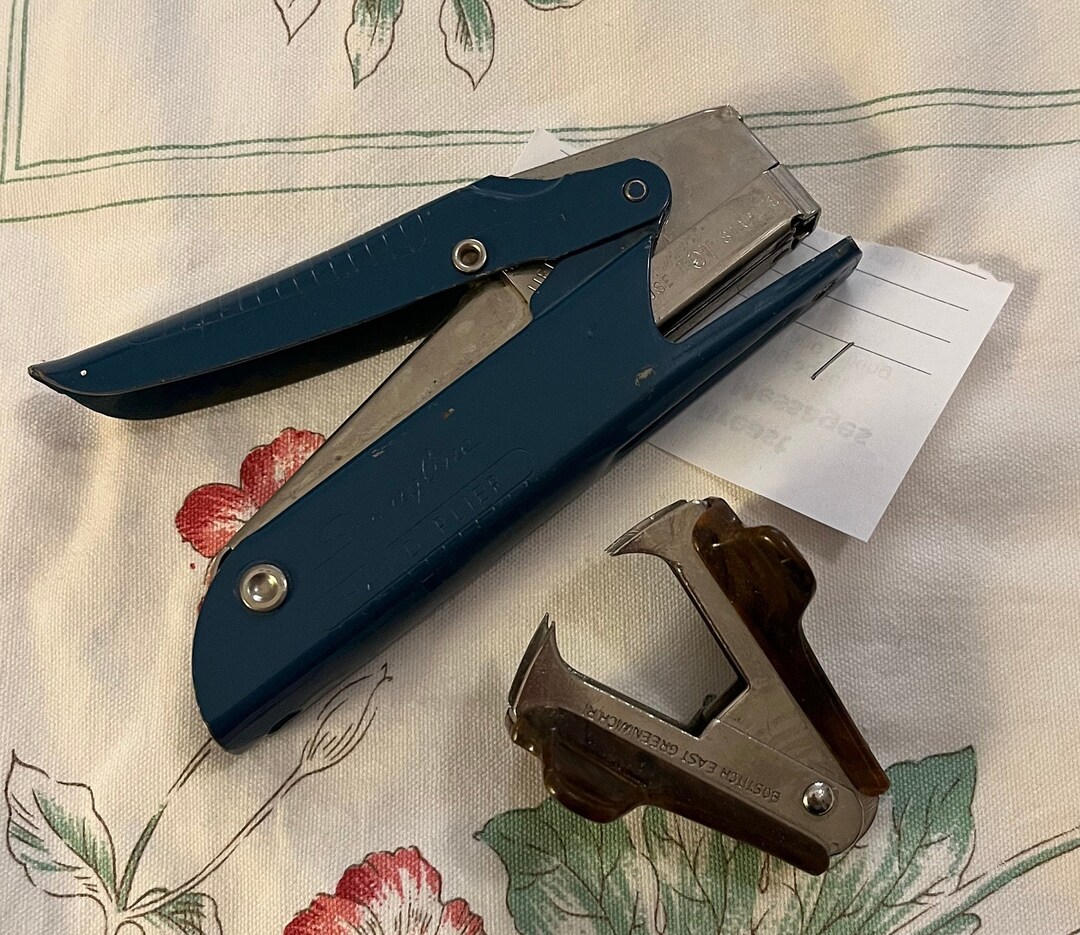 Vintage Swingline Hand Plier / Stapler and Staple Remover, Handheld