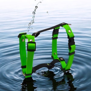 Waterproof PVC dog harness - adjustable and durable, Heavy-duty waterproof dog harness - PVC harness for small and large dogs
