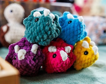 Triceratops gehaakte knuffel Amigurumi