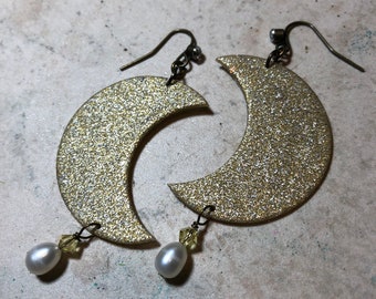 Moon phase waxing waning sparkly slab dangle earrings with pearls