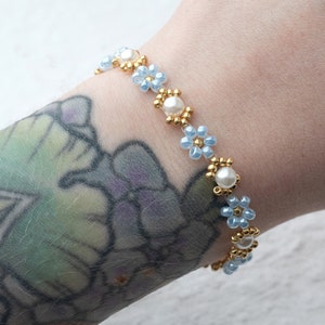 Perlen Blumen Armband Bild 7