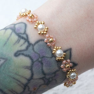 Perlen Blumen Armband Bild 4