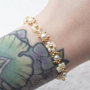 Perlen Blumen Armband Bild 8