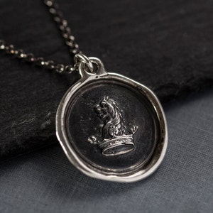 Courage to Dream, Lion & Crown - Wax seal Jewelry - 413