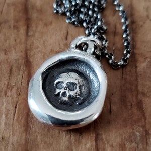 Skull - Sterling Silver Wax Seal Pendant Necklace - Memento Mori, All is vanity, 460