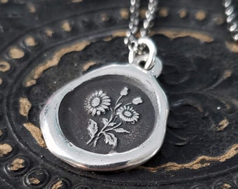 Daisy - Floral Wax Seal Pendant Necklace - Innocence and Beauty - Summer Flower, Sterling Silver 465