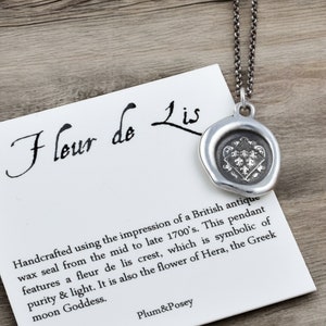 Fleur-de-lis Crest Wax Seal Necklace 6 Fleur de lyse - French Lily Iris - 251