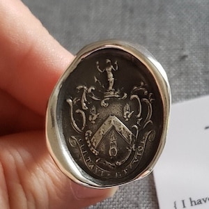 Mermaids Crest ring - Fight your battles, and win - Wax seal mermaid crest signet ring - Statement ring R414