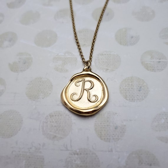 R name pendant deals