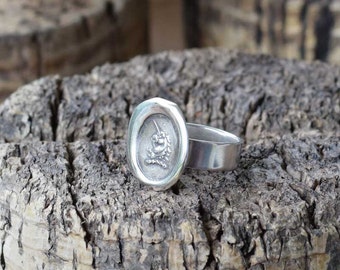 Unicorn Ring  - Wax seal ring with unicorn design - Unicorn jewelry from heraldry - 305RING