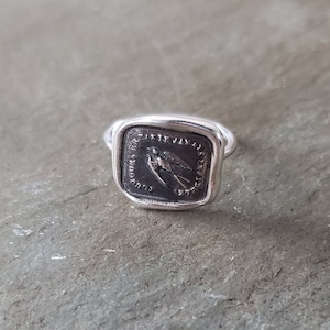 Swallow - Always wandering, never unfaithful - Wax Seal Ring - Skinny Stacking Ring - RS303