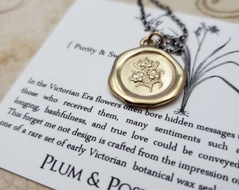 Lily Pendant in Gold   Purity & Sweetness Necklace in Gold Vermeil- 469G