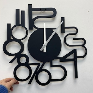 Modern Metal Wall Clock: Oversized Black Clock for Home Decor
